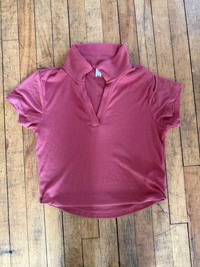 Old Navy Women’s Ultralight Collared Pink T-Shirt size M
